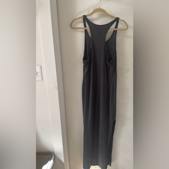 Lululemon Refresh Maxi Dress Racerback Side Slits
Dk Grey Size:6 NT PTP15 - Picture 4 of 7